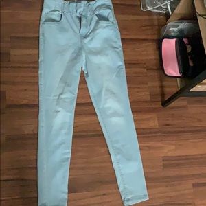Skinny jeans